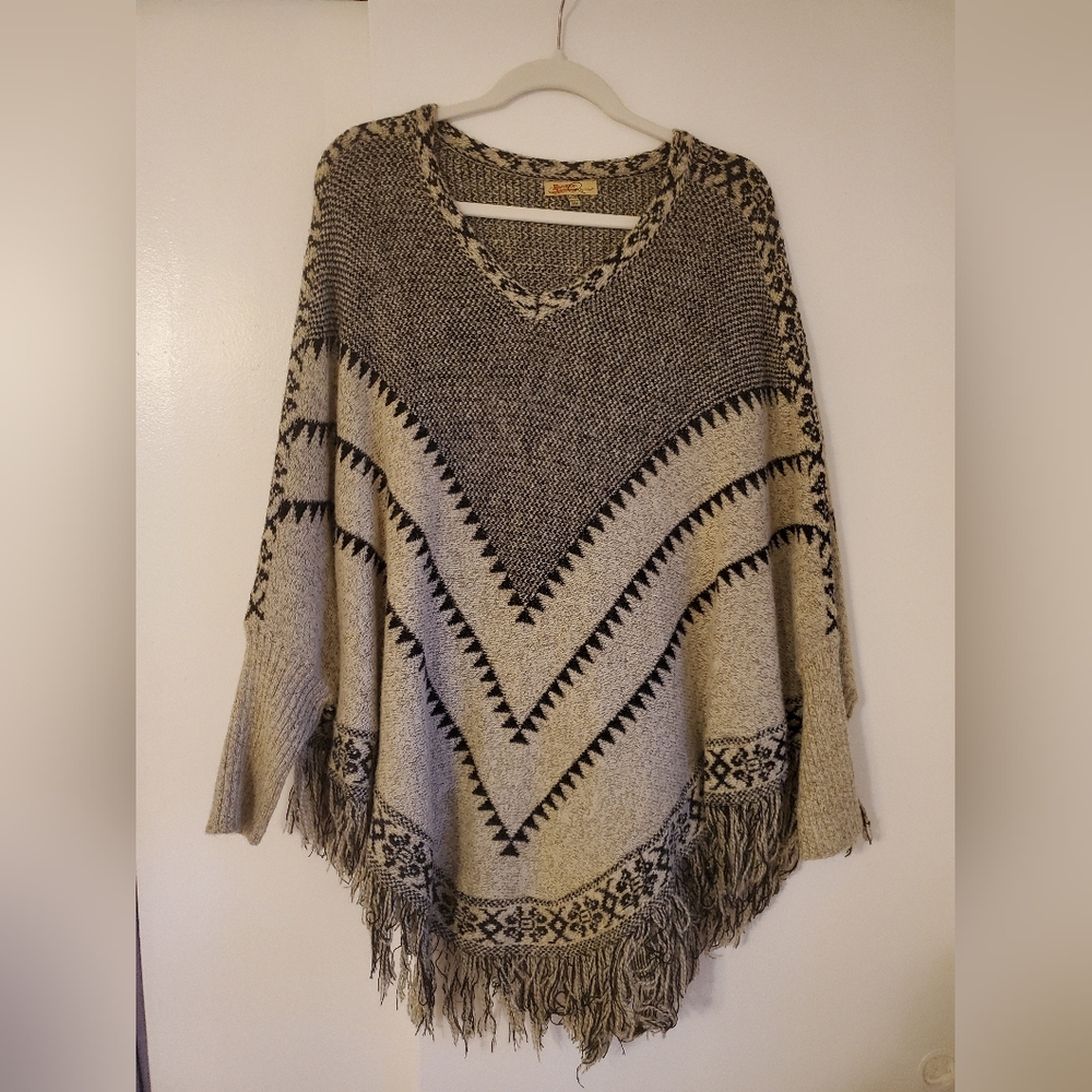Sweater poncho